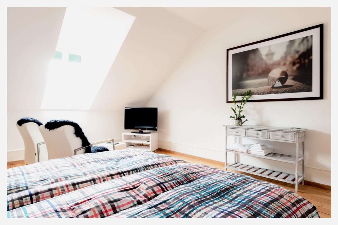 Bed & Kitchen Am Tavelweg - Adults Only Apartment เบิร์น ภายนอก รูปภาพ